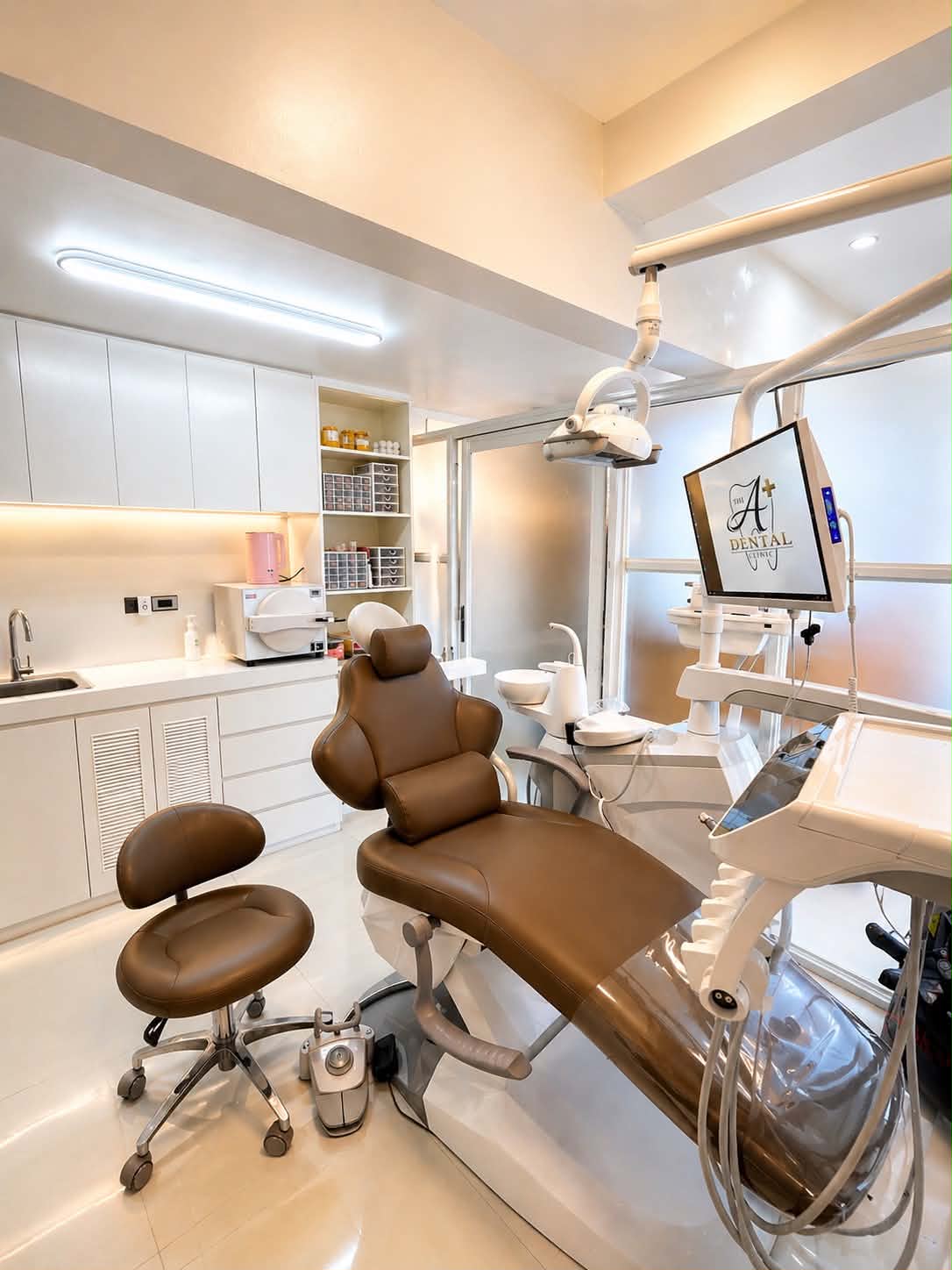 Comfortable dental care setup